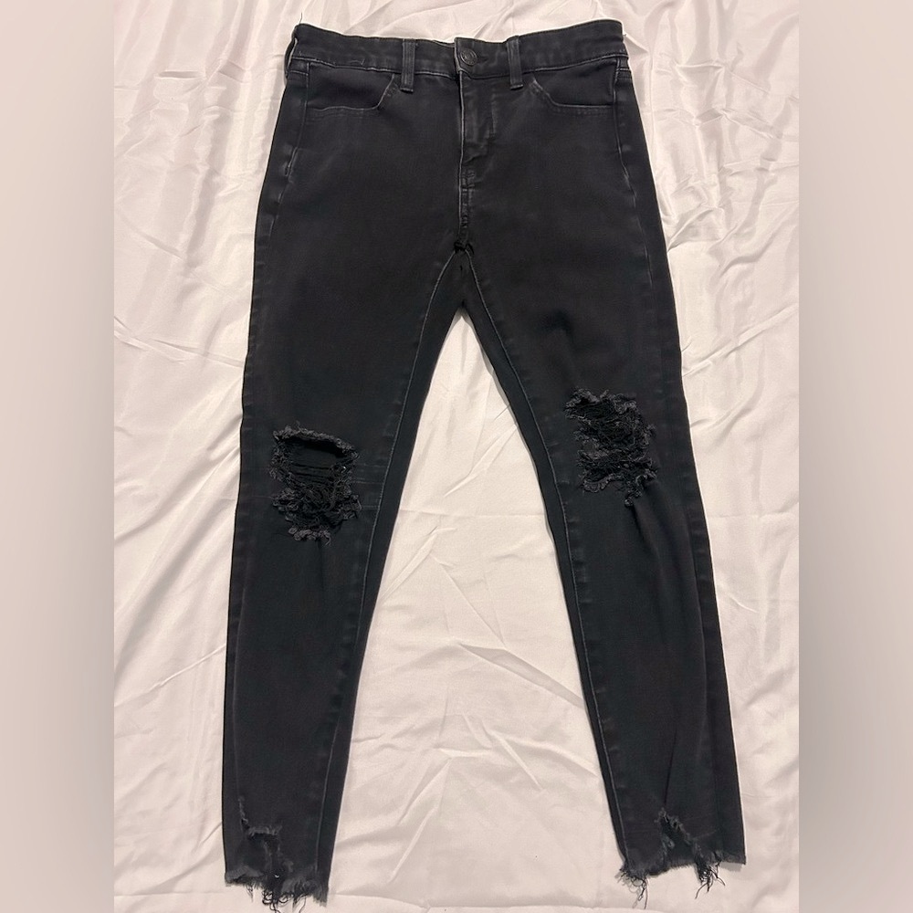 Black Distressed Jeans